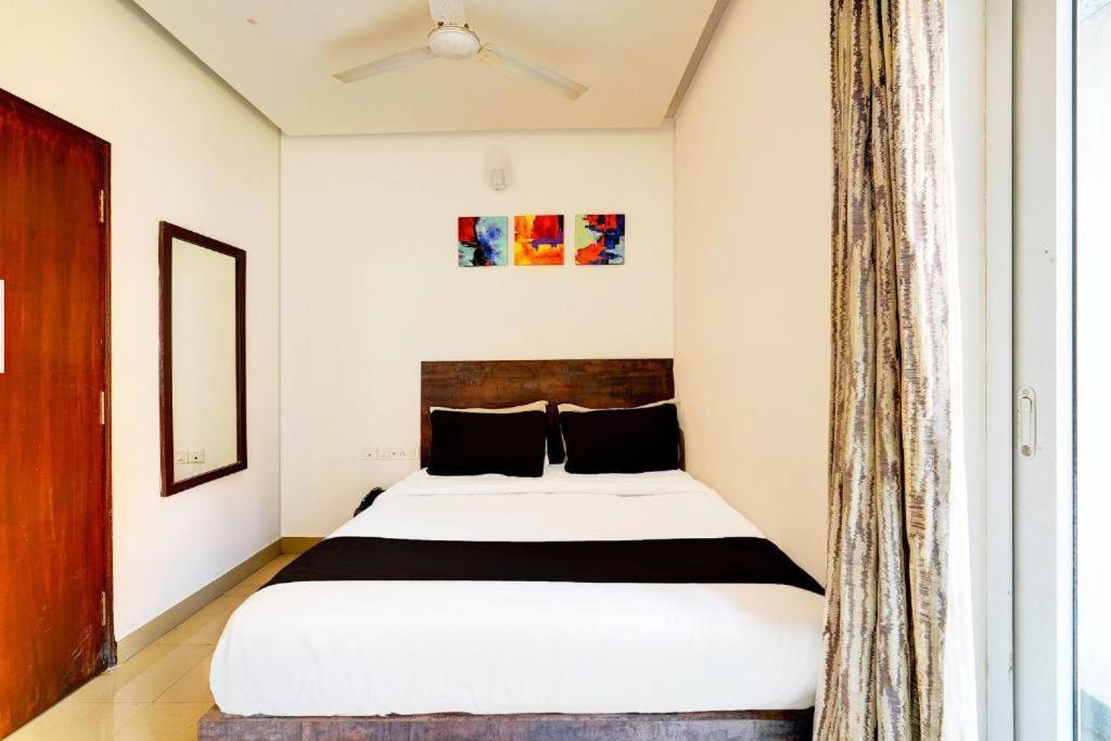 Hotel Broadway Near Delhi Airport 뉴델리 외부 사진